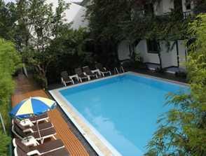 Kamala Beach Inn Phuket Exterior photo